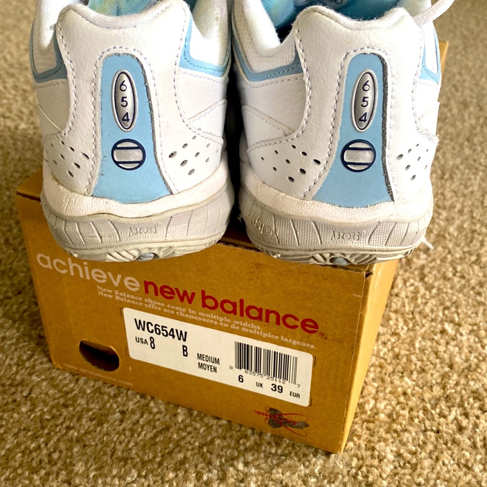 New Balance 654 shoes size 8 - Picture 8 of 8
